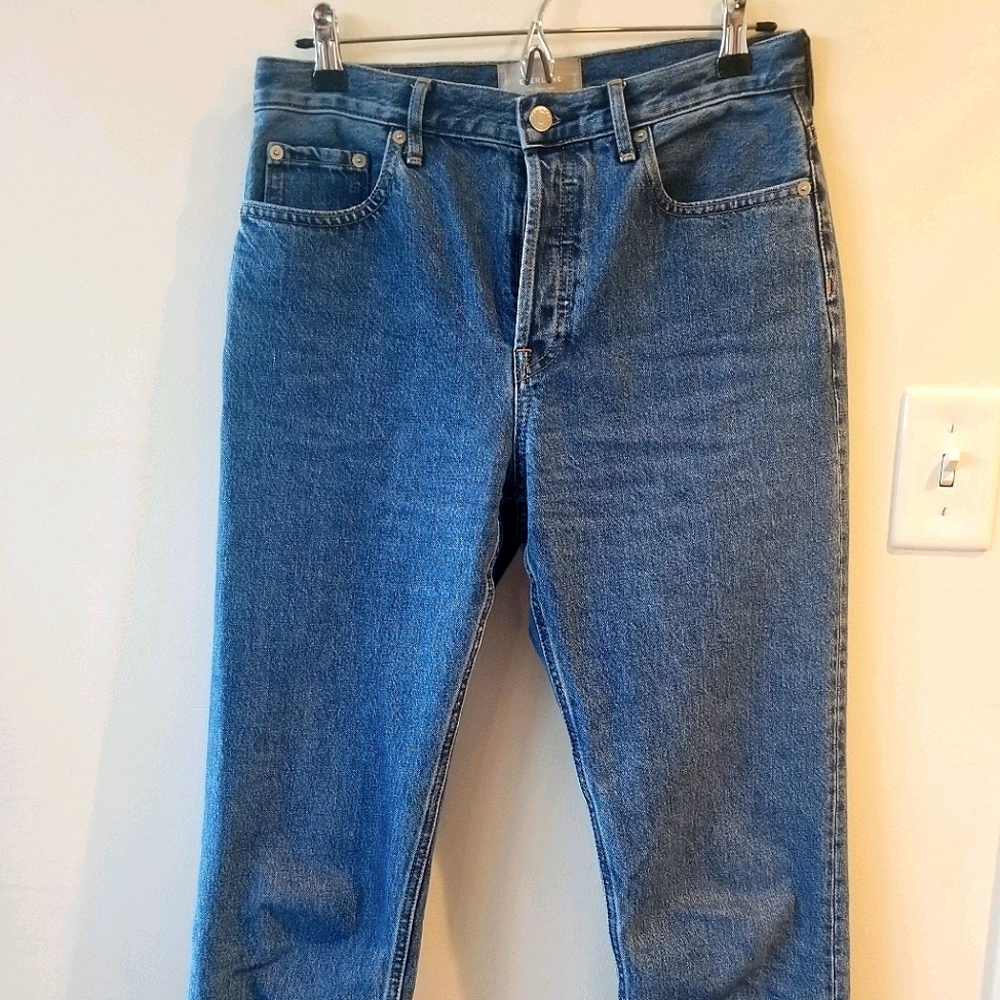 Everlane 90s Cheeky Ankle Jean in Medium Blue